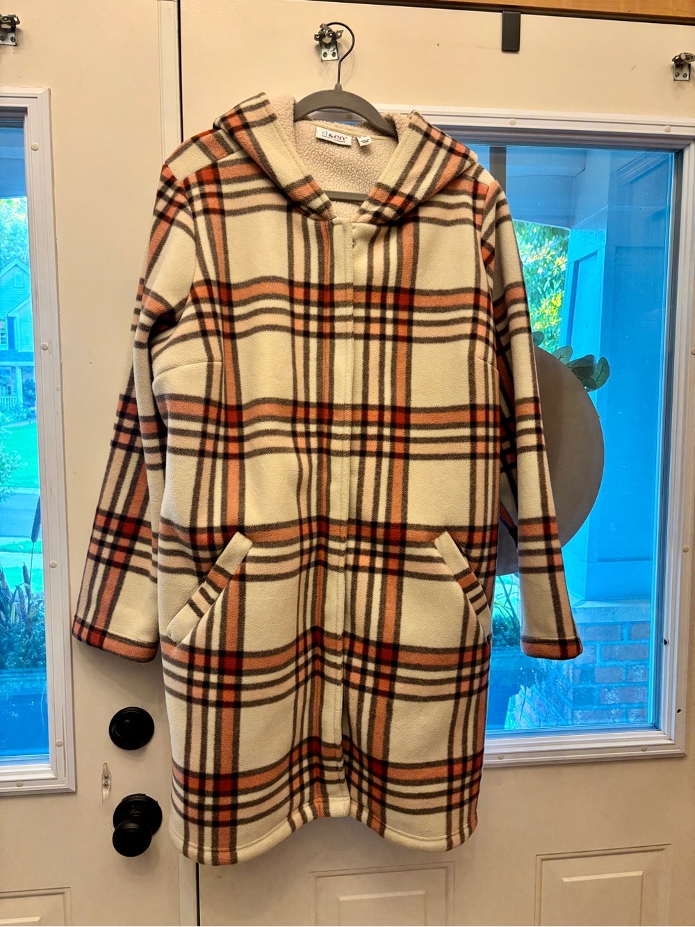 Denim&Co Cream Plaid Hooded Coat with Rust, Brown, & Peach Stripes 1X Like New!